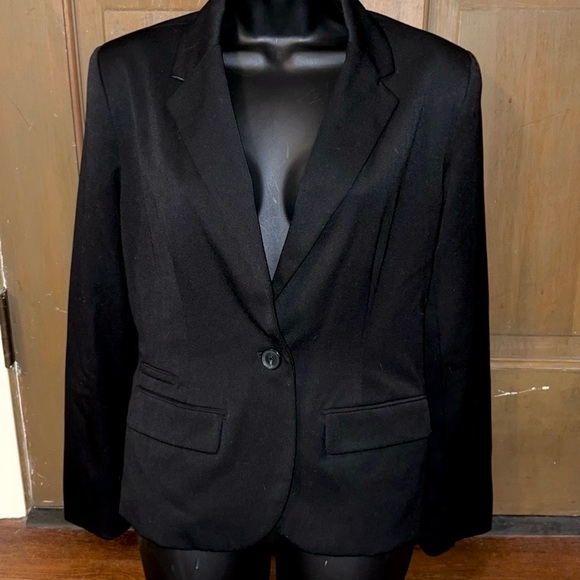 Merona Black Chic Front Button Long Sleeve Jacket Casual Office Blazer Size 6 - Picture 2 of 10